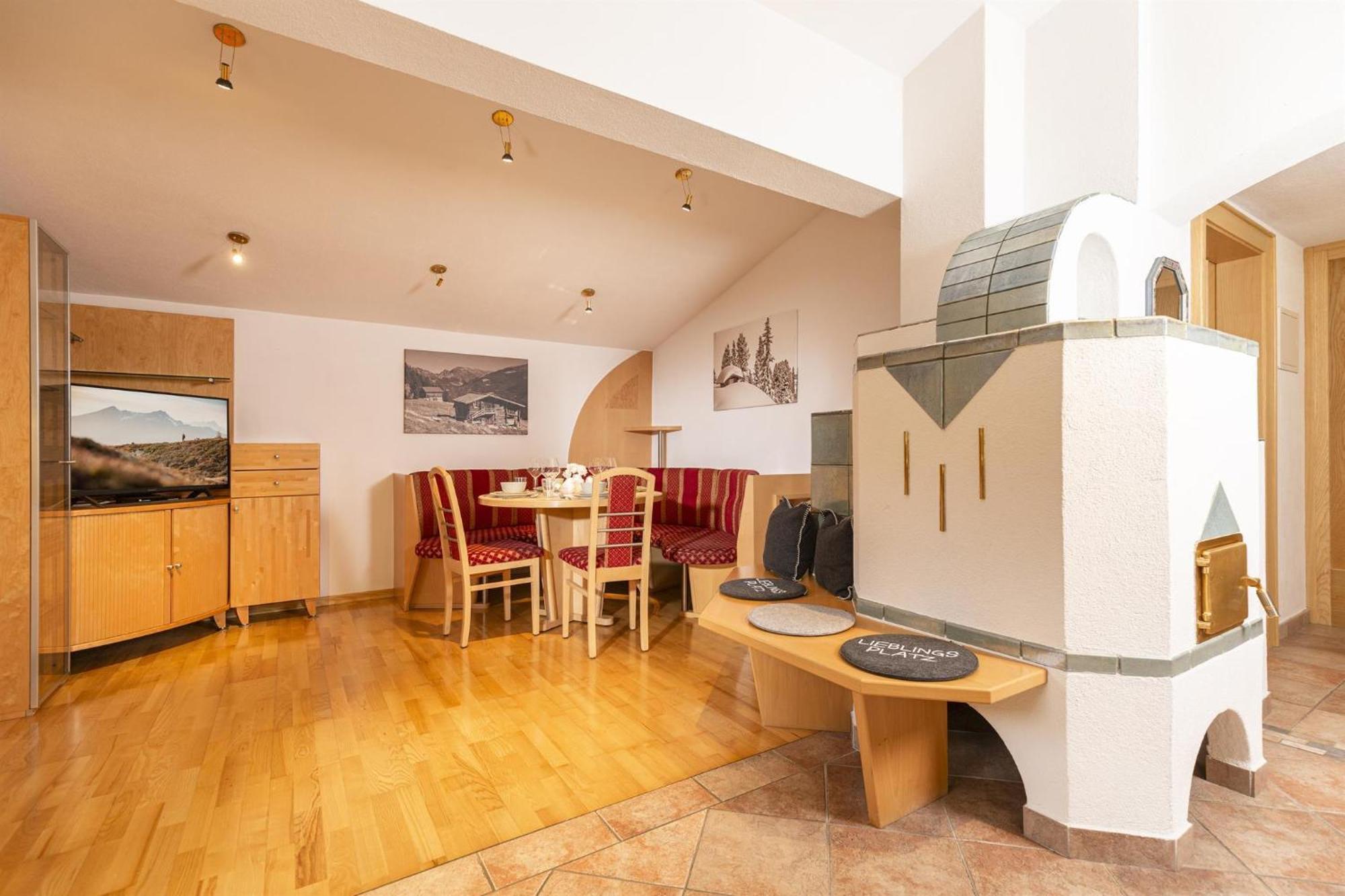 Apartamento Haus Jochler Ried im Zillertal Habitación foto